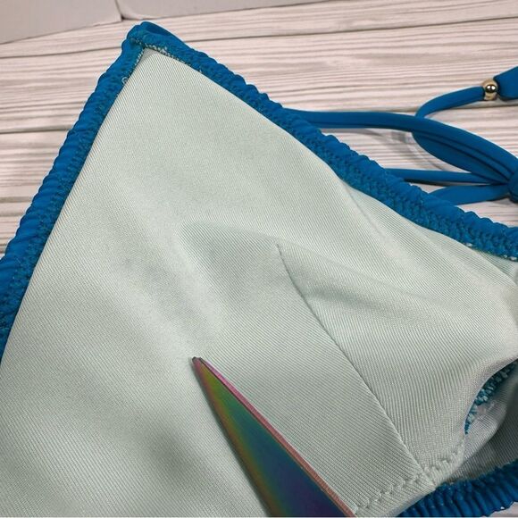 VICTORIA’S SECRET SMOCKED TRIANGLE PADDED STRAPPY BIKINI TOP BLUE MEDIUM‎ - Picture 3 of 6